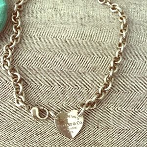 Tiffany & Co. “Please Return To” chocker